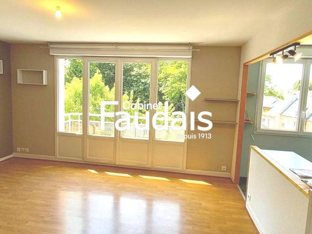Location Appartement 3 pièces 64m² ST LO 50000