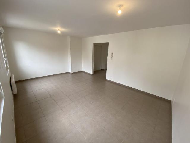 Location Appartement 3 pièces 64m² ST LO 50000