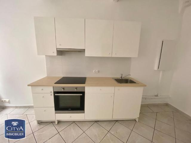 Location Appartement 3 pièces 64m² TOULON 83000