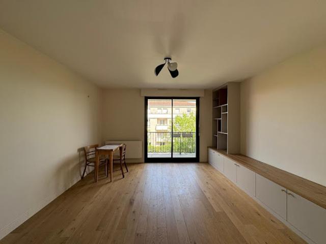 Location Appartement 3 pièces 65.65 m2 Joinville le Pont