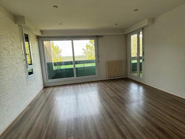 Location Appartement 3 pièces 65.75 m2 Les Ulis