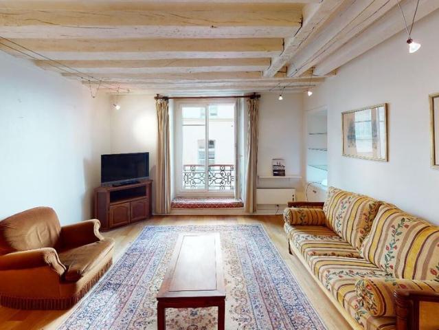Location appartement 3 pièces, 65.76m², Paris 04