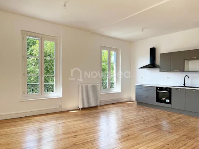Location Appartement 3 pièces 65.7 m2 Pau