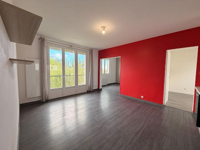 Location Appartement 3 pièces 65.85 m2 Tonnay Charente