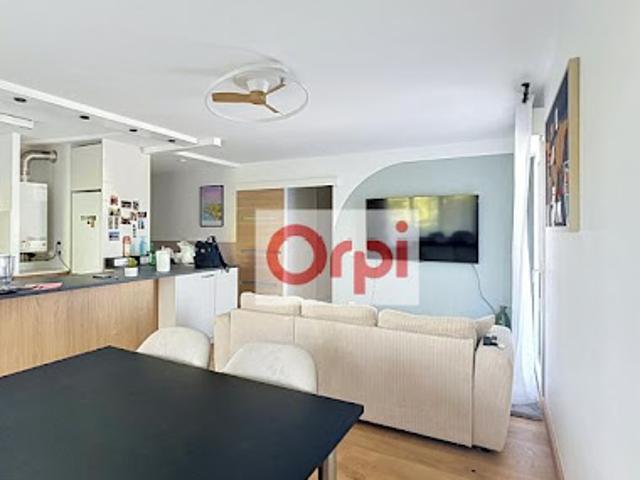 Location Appartement 3 pièces 65.13 m2 Annemasse