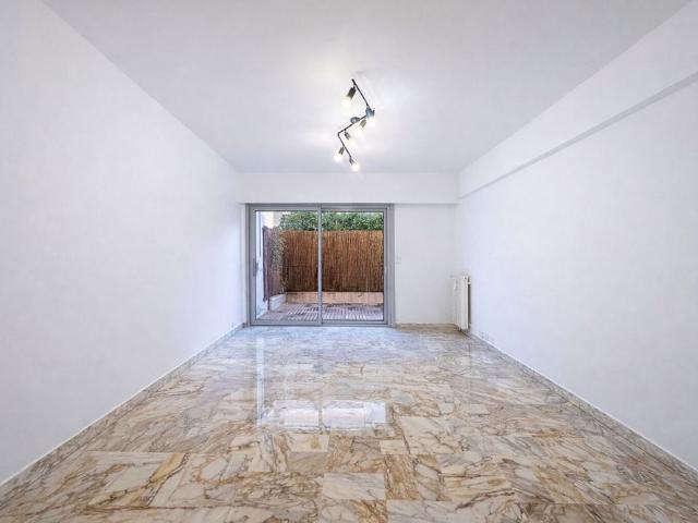 Location appartement 3 pièces, 65.18m², Nice