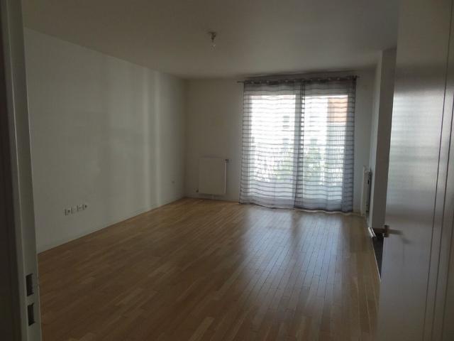 Location appartement 3 pièces, 65.24m², Cergy