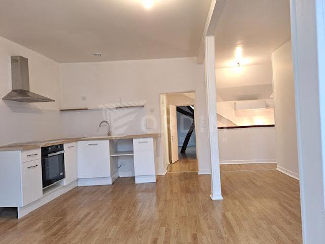 Location Appartement 3 pièces 65 m2 Bonny sur Loire