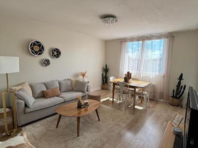 Location Appartement 3 pièces 65 m2 Bruges