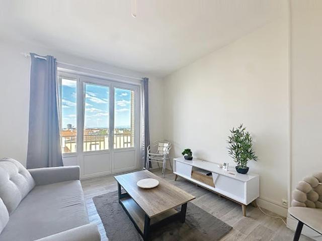 Location Appartement 3 pièces 65 m2 Clermont Ferrand