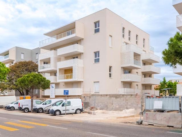 Location Appartement 3 pièces 65 m2 Marseille 8ème