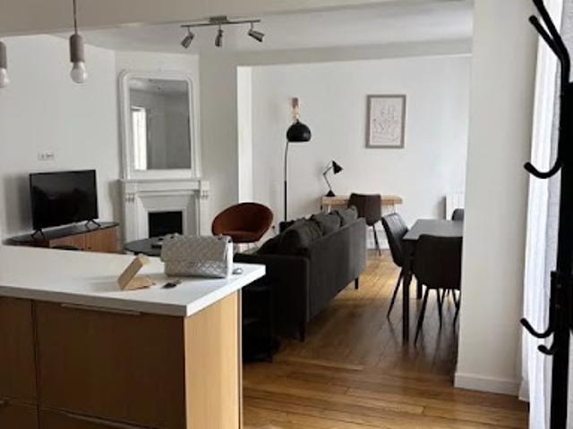 Location Appartement 3 pièces 65 m2 Paris 16ème