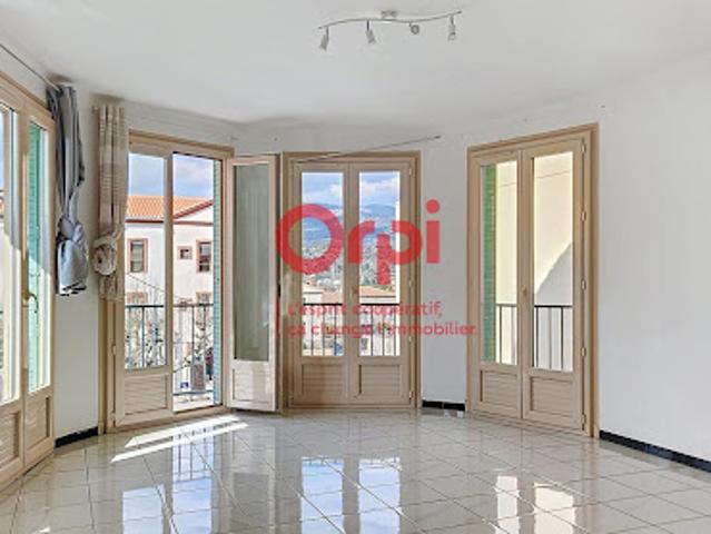 Location Appartement 3 pièces 65 m2 Prades