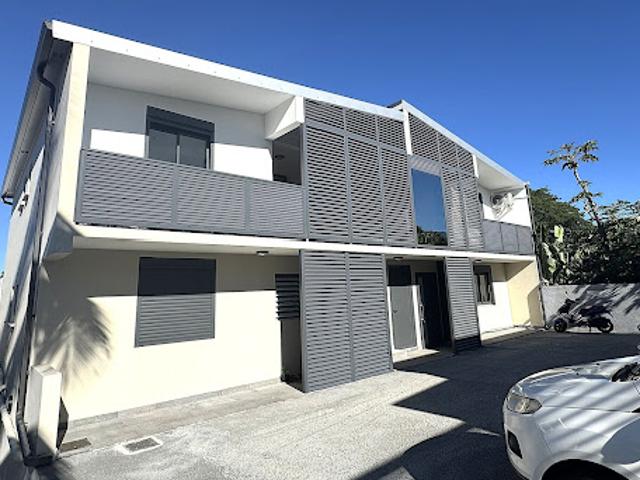 Location Appartement 3 pièces 65 m2 Saint Pierre