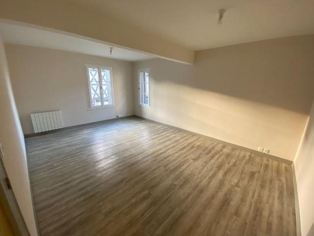 Location Appartement 3 pièces 65m²