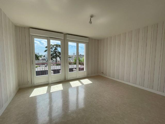 Location Appartement 3 pièces 65m²