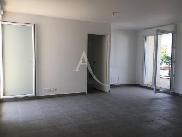 Location Appartement 3 pièces 65m²