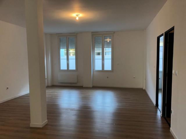 Location Appartement 3 pièces 65m²