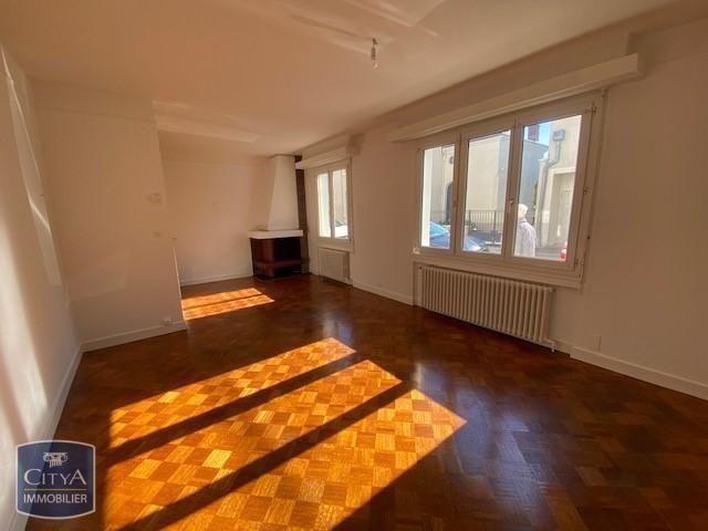 Location Appartement 3 pièces 65m² CHATEAUROUX 36000