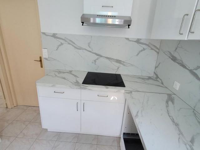 Location Appartement 3 pièces 65m² CUERS 83390