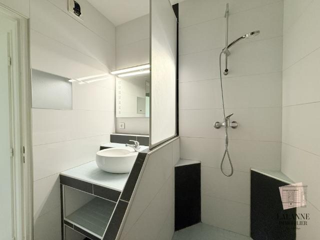 Location Appartement 3 pièces 65m² BORDEAUX 33200