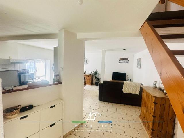 Location Appartement 3 pièces 65m² GRAY 70100