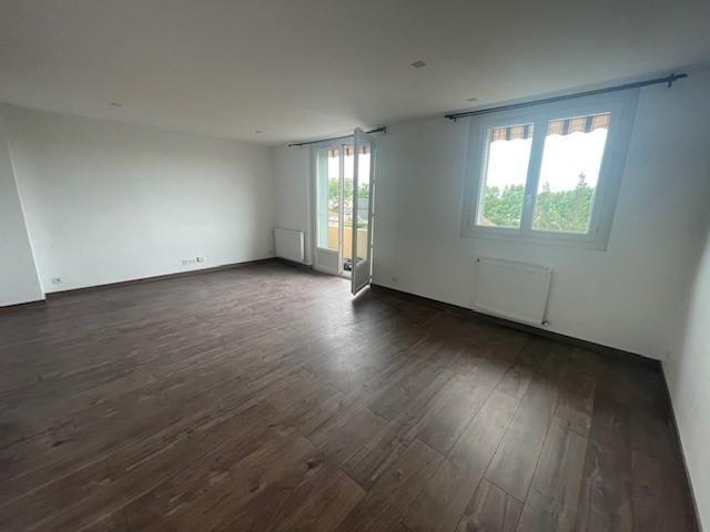 Location Appartement 3 pièces 65m² DECINES CHARPIEU 69150