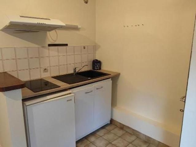 Location Appartement 3 pièces 65m² FONTAINE LE COMTE 86240