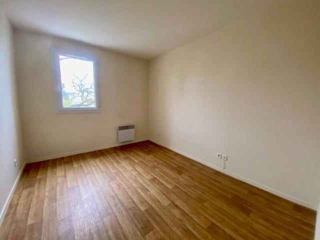 Location Appartement 3 pièces 65m² ORLEANS 45100