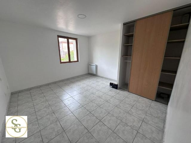 Location Appartement 3 pièces 65m² LISLE SUR TARN 81310