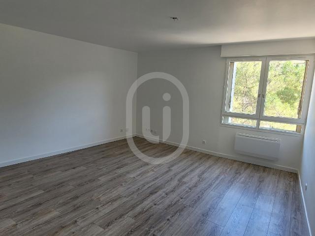 Location Appartement 3 pièces 65m² MONTPELLIER 34000