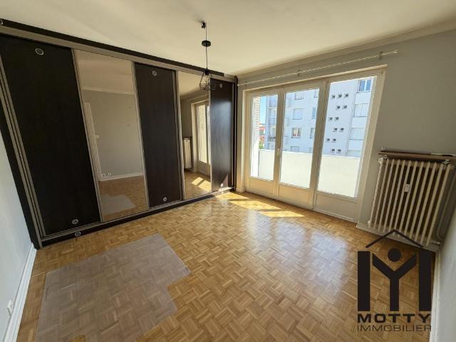 Location Appartement 3 pièces 65m² NANCY 54000