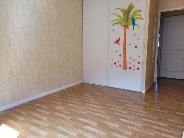Location Appartement 3 pièces 65m² SECLIN 59113