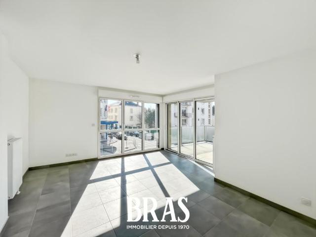 Location Appartement 3 pièces 65m² ST NAZAIRE 44600