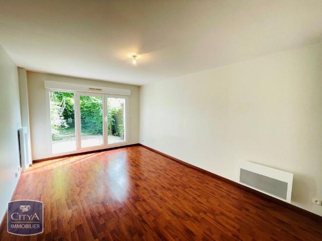 Location Appartement 3 pièces 65m² ST PIERRE DES CORPS 37700