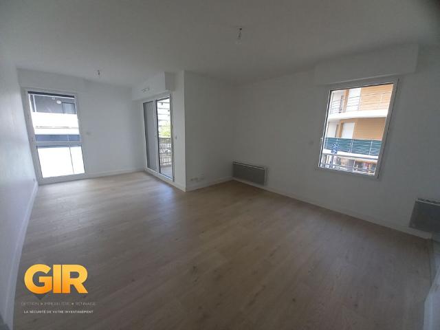 Location Appartement 3 pièces 65m² RENNES 35000