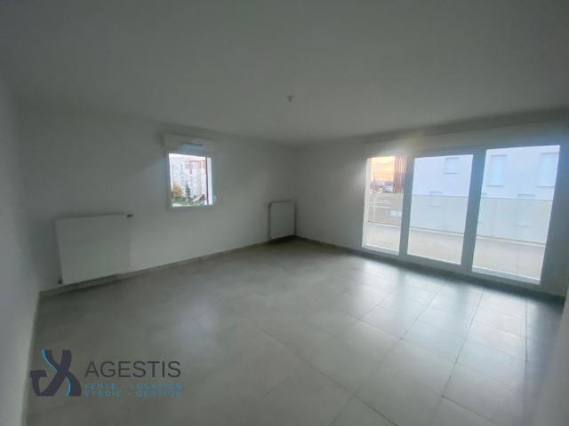 Location Appartement 3 pièces 65m² VILLENEUVE TOLOSANE 31270
