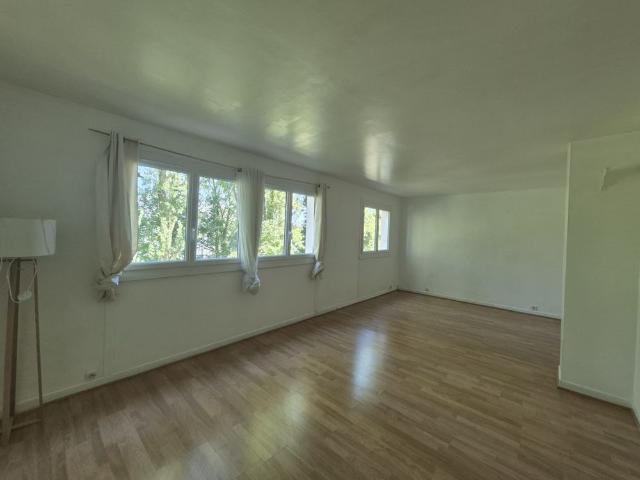 Location Appartement 3 pièces 65m² VILLENEUVE D ASCQ 59491