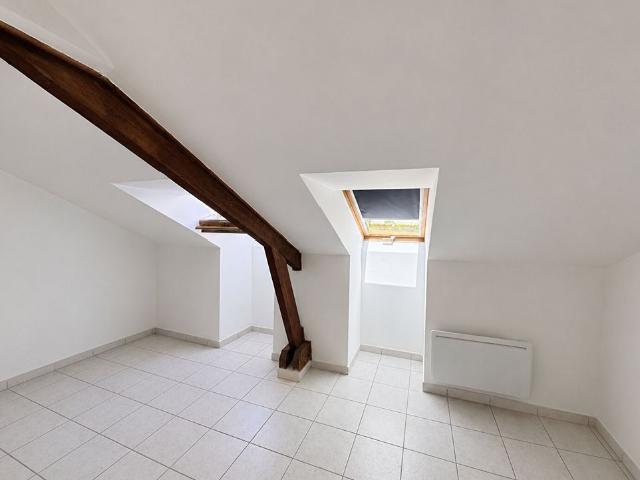 Location appartement 3 pièces, 66.63m², Amiens