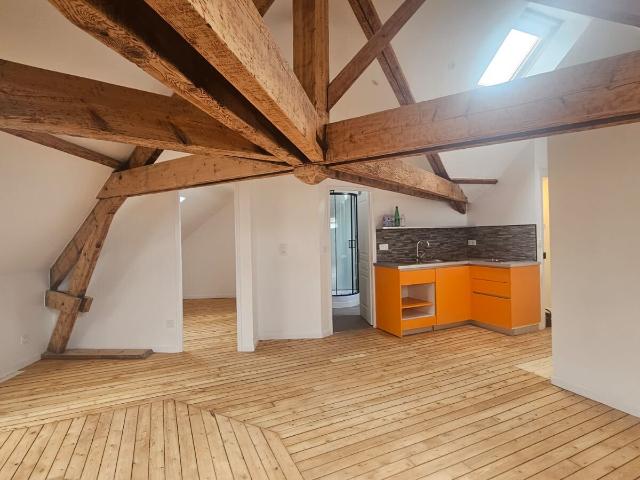 Location appartement 3 pièces, 66.00m², Soissons