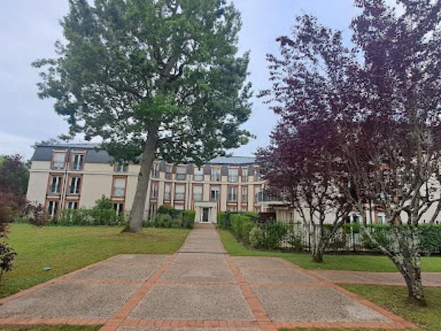 Location Appartement 3 pièces 66.1 m2 Fontainebleau