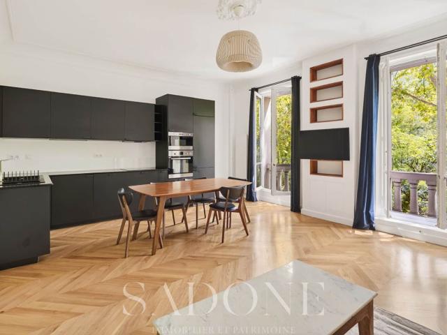 Location Appartement 3 pièces 66,35 m² à Paris 17