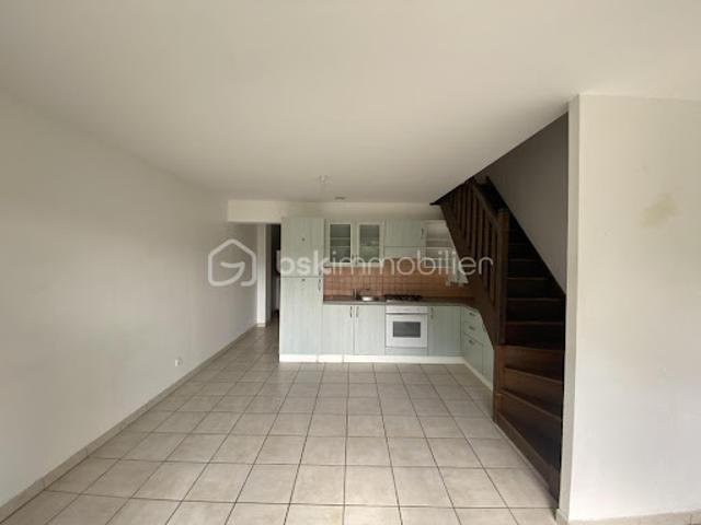 Location Appartement 3 pièces 66 m2 Folschviller