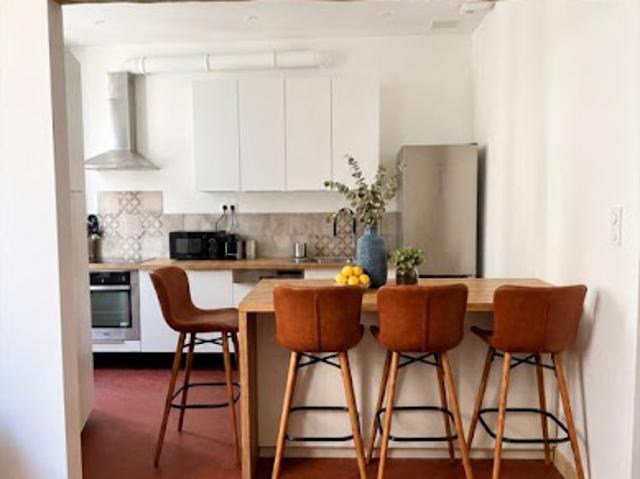 Location Appartement 3 pièces 66 m2 Marseille 10ème