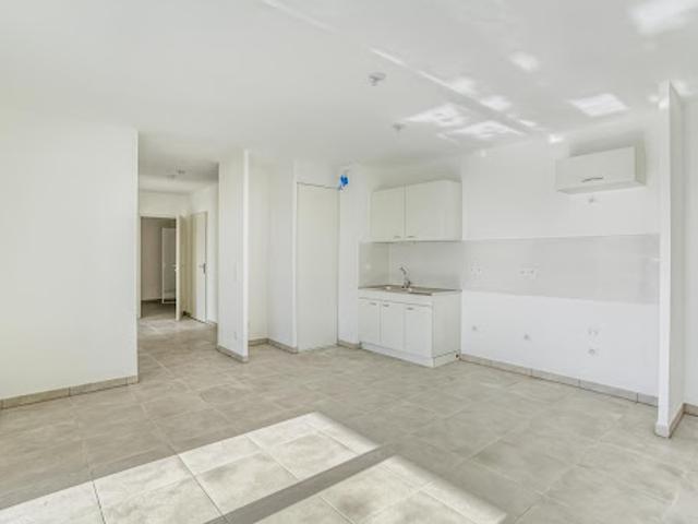 Location Appartement 3 pièces 66 m2 Meyreuil