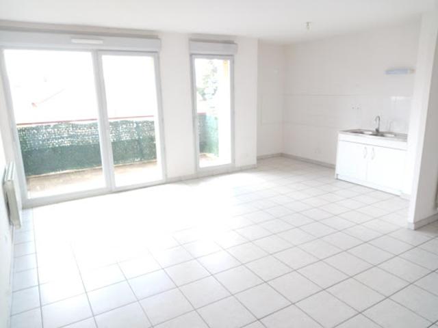 Location Appartement 3 pièces 66 m2 Miribel