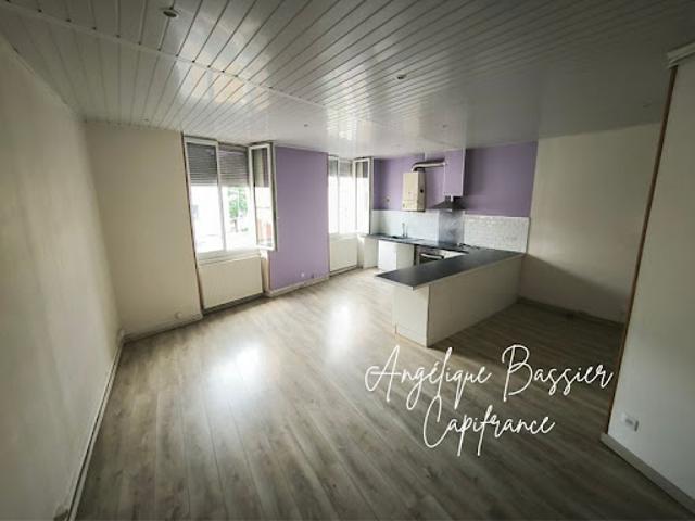 Location Appartement 3 pièces 66 m2 Rive de Gier