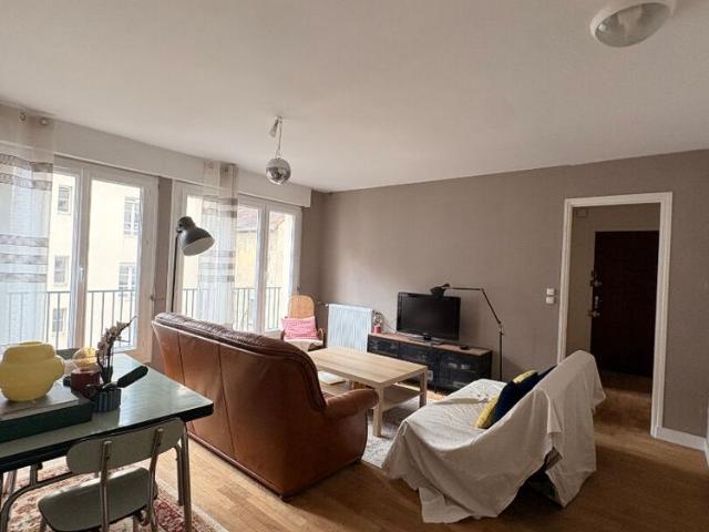 Location Appartement 3 pièces 66m²