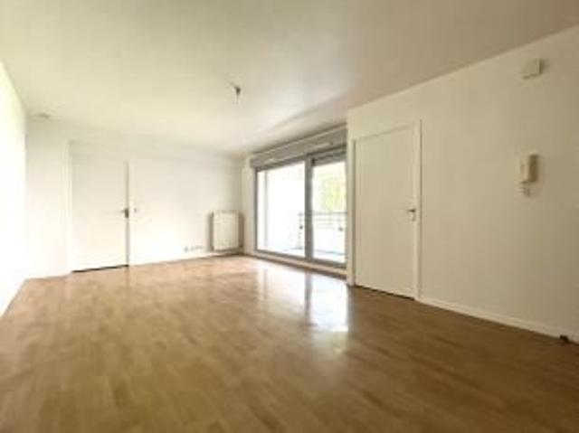 Location Appartement 3 pièces 66m²