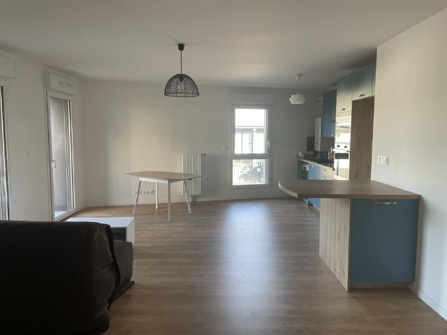 Location Appartement 3 pièces 66m²